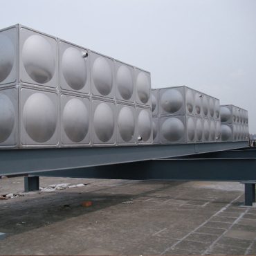 太阳能热水器水箱安装 厂家提供